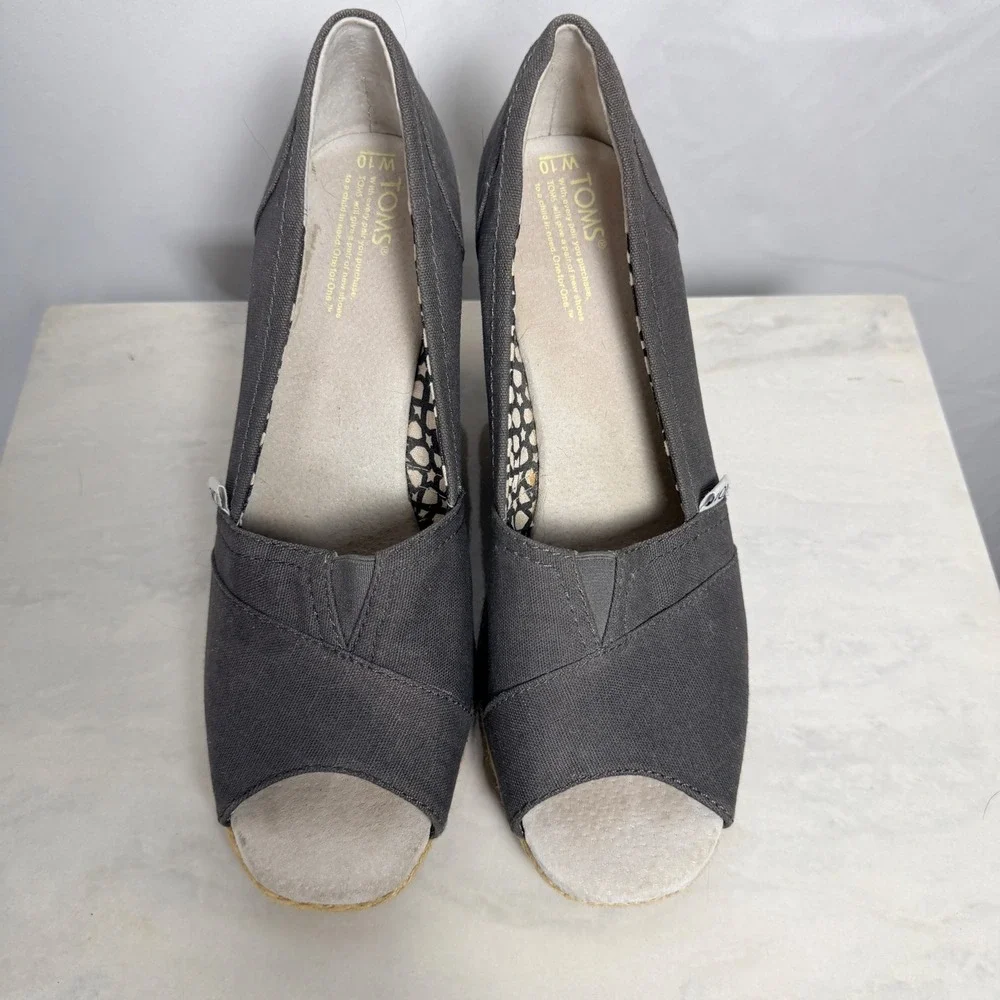 Toms peep toe